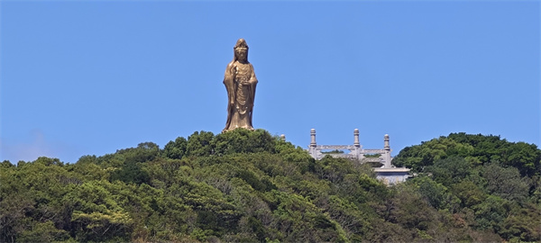 海葬骨灰用什么装起来