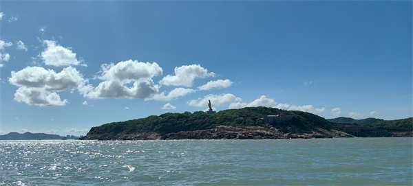 骨灰撒海里多少钱